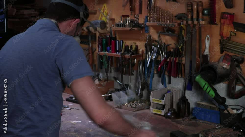 Craftsman Brushes and Cleans Wood Workbench Craftsman Brushes and Cleans Wood Workbench