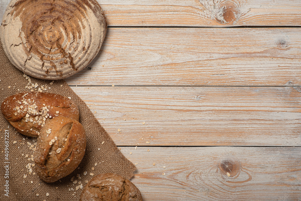 Backwahren , Brötchen, Holz, Background, Holzbackground, Brötchen Natur, Frühstückstisch, Frühstück mit Brötchen, Background für Stichwort, Background für Titel, Backwahren , Brötchen, Holz, Background, Holzbackground, Brötchen Natur, Frühstückstisch, Frühstück mit Brötchen, Background für Stichwort, Background für Titel,