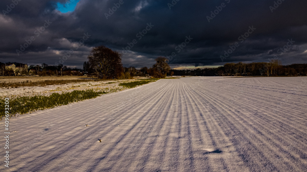 Fototapeta premium road to the sky