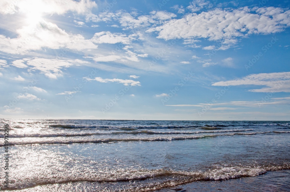 Obraz premium Summertime beach and sea