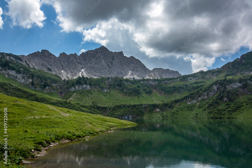 Die Alpen des Tannheimer Tals Die Alpen des Tannheimer Tals