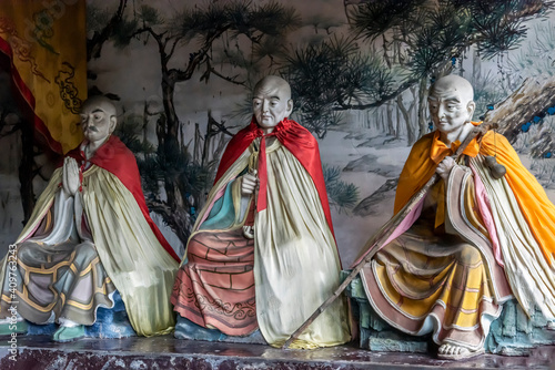 Three Budhas Mianshan Temple Jugeng China
