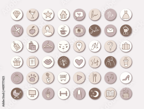 Boho Story Highlight Icons, Abstract social media covers, store stories, womens brand. Linear hand drawing, female icons in beige and nude colors. Minimal design, vector illustration.