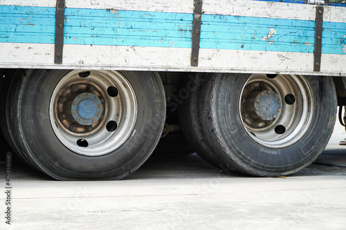 Heavy truck wheels and trailers,wheel of semi truck