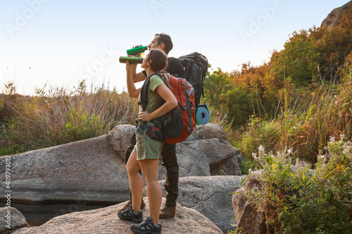 Couple of young tourists ne...