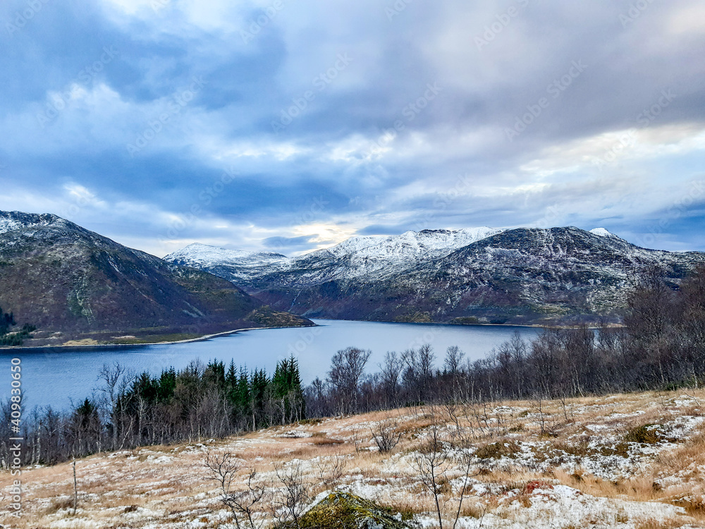 Fototapeta premium lake in mountains