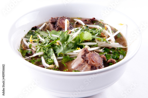 Canvas-taulu delicious oxtail pho soup
