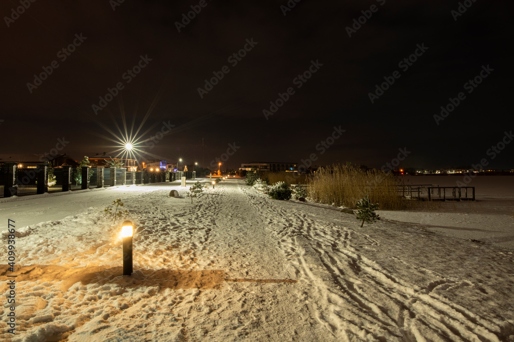 Obraz premium empty street at night