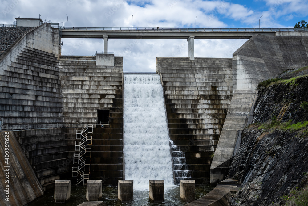 The Hinze Dam is a rock and earth-fill embankment dam with an un-gated spillway across the Nerang River in the Gold Coast hinterland of South East, Queensland, Australia.
