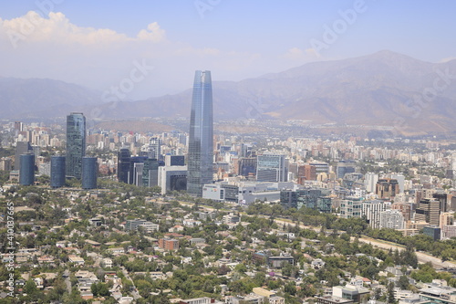 vista panor  mica de la ciudad Metropolitana de  Santiago de Chile.