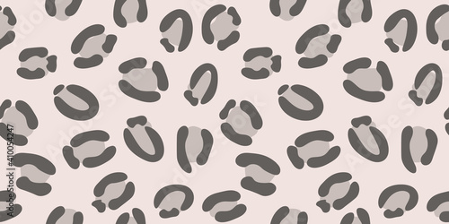 Brown cheetah repeat pattern, animal print seamless repeat.