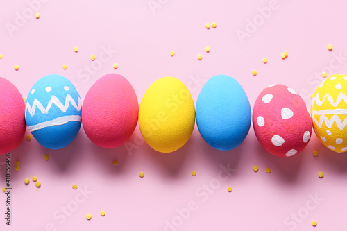 Beautiful Easter eggs on co...