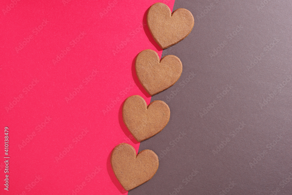 Obraz premium Heart shaped ginger cookies
