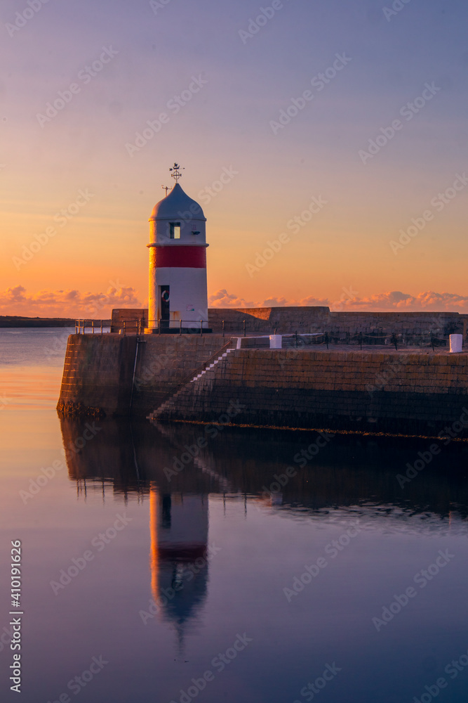 Castletown lighthouse at sunrise