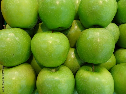 GREEN APPLE FRUIT