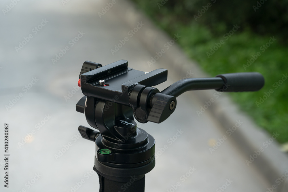 Novosibirsk, Novosibirsk region, Russian Federation, 07.08.2020. Video head from tripod for shooting video, close-up Novosibirsk, Novosibirsk region, Russian Federation, 07.08.2020. Video head from tripod for shooting video, close-up