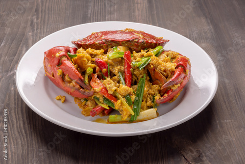 Stir Fried Crab with Curry Powder