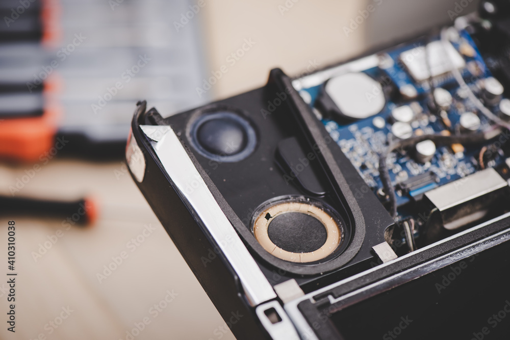 Fototapeta premium repairing the broken computer