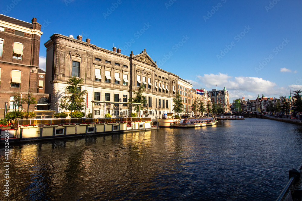 Naklejka premium amsterdam canal