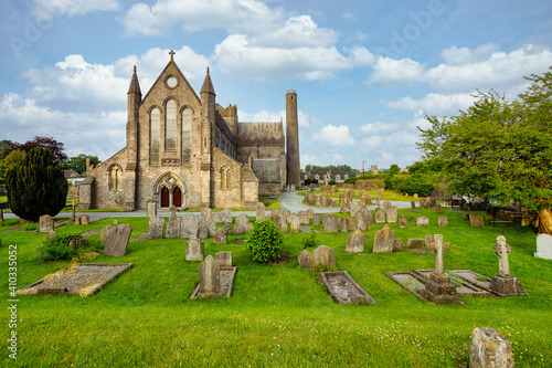 Obraz na plátně View of St Canices cathedral in Kilkenny in Ireland