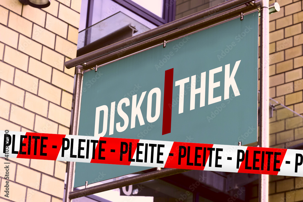 Eine Diskothek und Absperrband Pleite Eine Diskothek und Absperrband Pleite