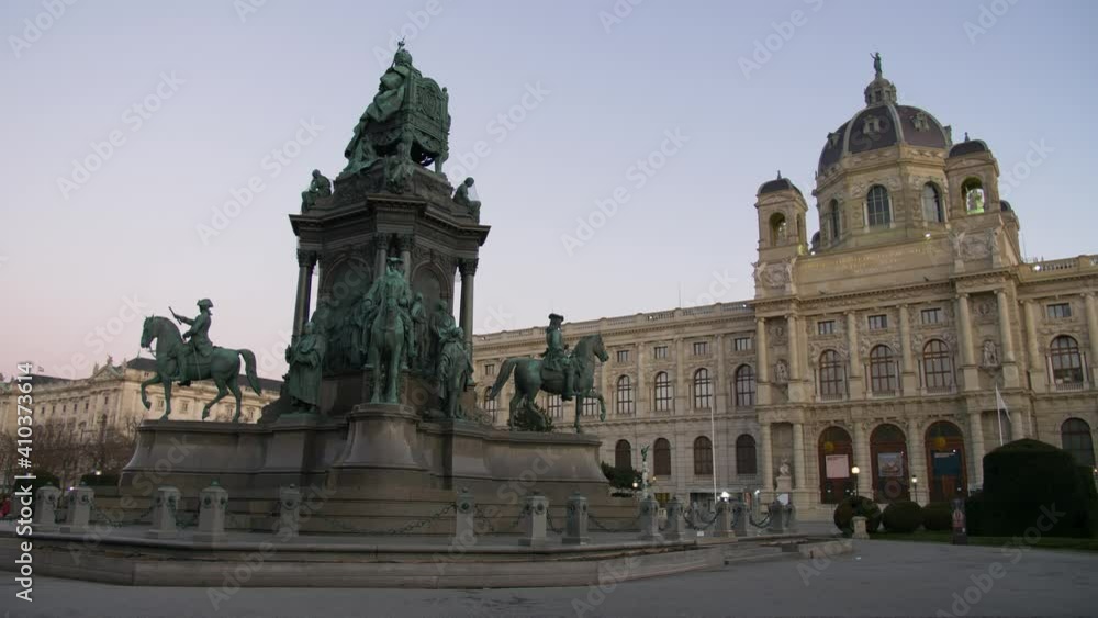 Maria Theresien square in Vienna with Art history Museum Maria Theresien square in Vienna with Art history Museum