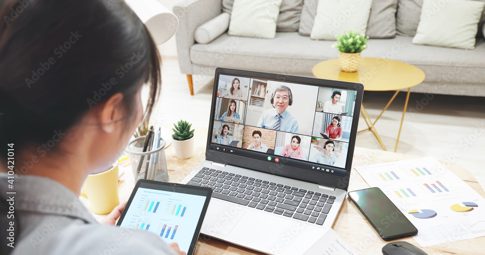 Φωτογραφία telework video meeting at home
