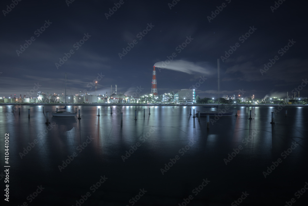 Fototapeta premium 三重県 四日市工場夜景 四日市ドーム前