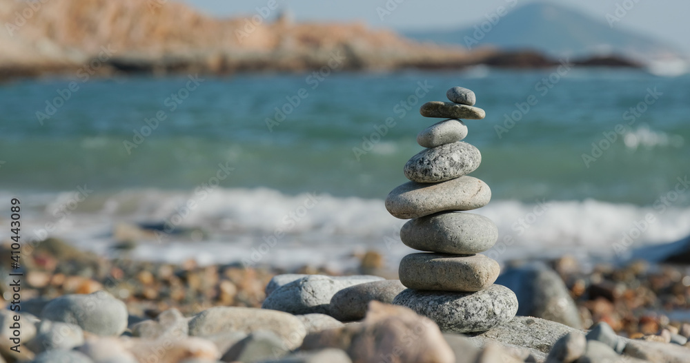 Sea Stone balance on the beach