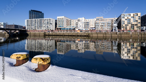 HD Baakenhafen Hamburg Winter Schnee entzerrt photo