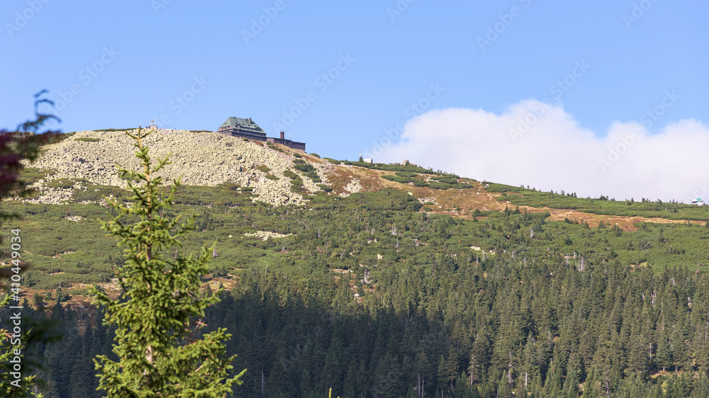 Distant view of shelter on Szrenica in Giant mountains
