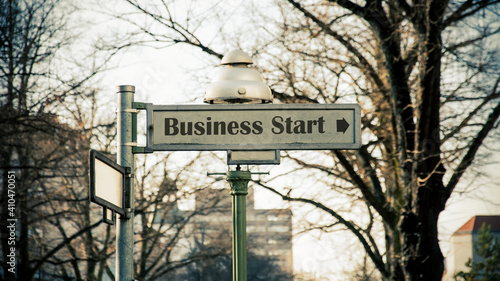 Street Sign BUSINESS START
