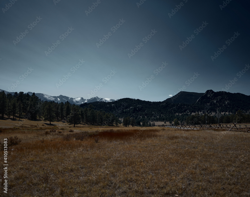 Fototapeta premium Mountain Plains