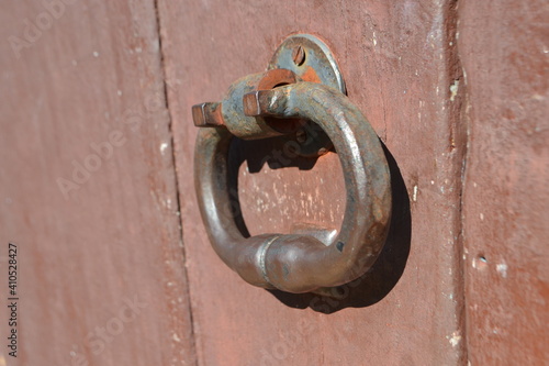 knocker