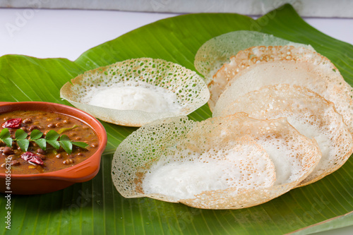Appam with kadala curry photo
