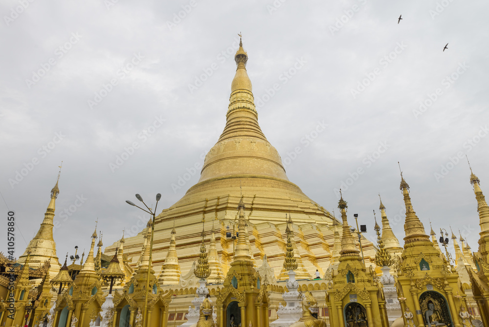 Naklejka premium The Shwedagon pagoda the most famous landmark of Myanmar. 