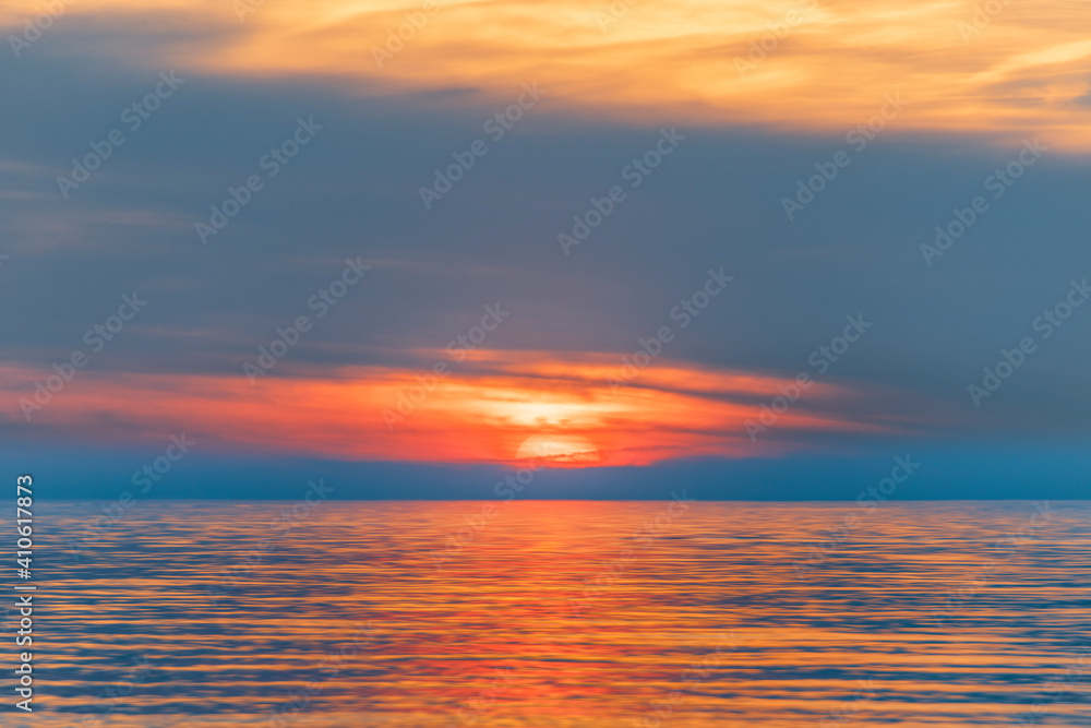 Sonnenuntergang am Meer in Kühlungsborn an der Ostsee, Mecklenburg-Vorpommern, Deutschland
