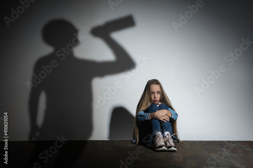 Obraz na plátně Domestic physical violence, abusing