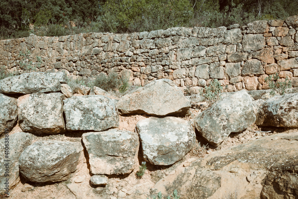 Fototapeta premium Dry Stone in Teruel province. Spain