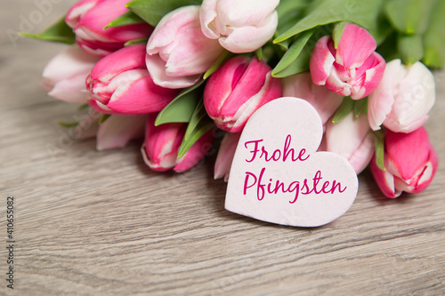 Frohe Pfingsten	