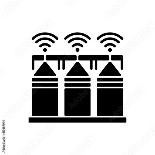 Smart crop storage black glyph icon. Precision farming. Technological innovation. IoT-powered monitoring. Silhouette symbol on white space. Vector isolated illustration