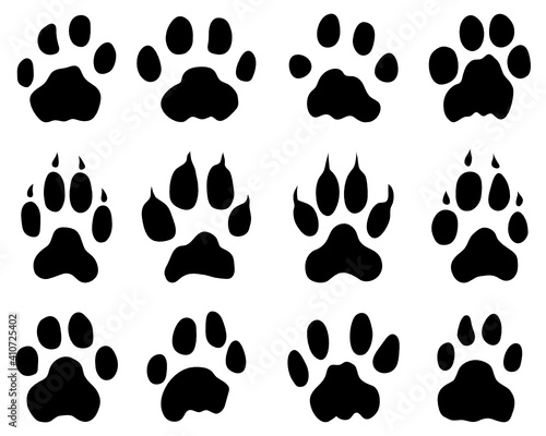 SVG Black print of jaguar paw on a white background