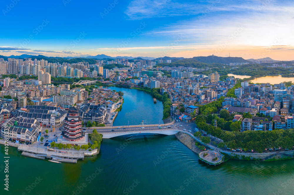 Obraz premium Urban scenery of Huizhou City, Guangdong Province, China