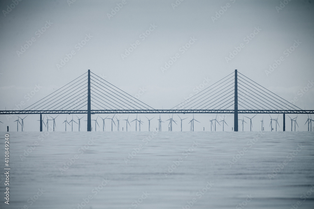 Fototapeta premium the oresund bridge between denmark and sweden