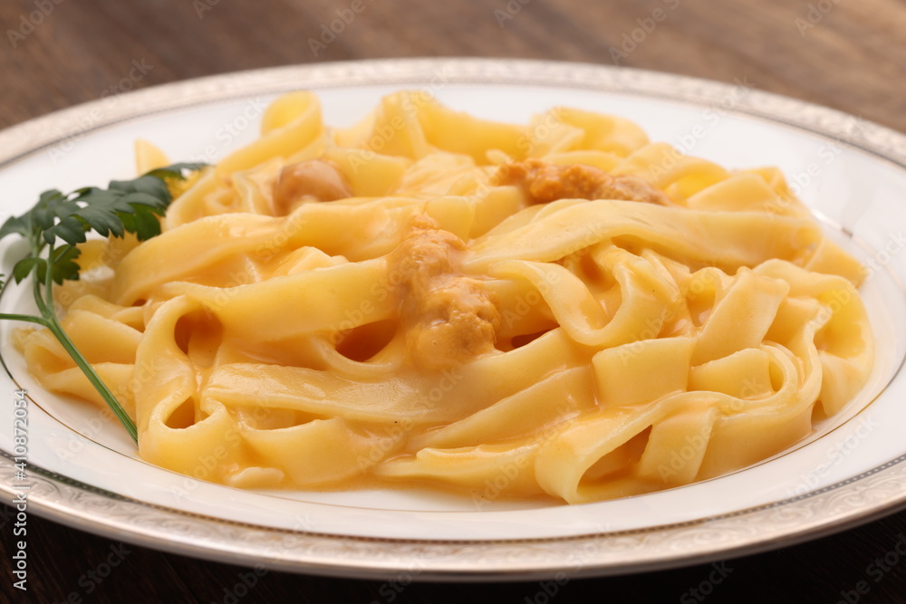 うにクリームソースパスタ うにクリームソースパスタ