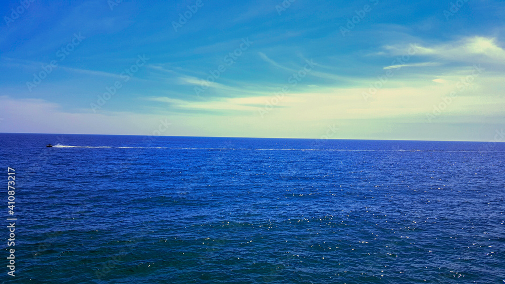 Obraz premium sea and sky