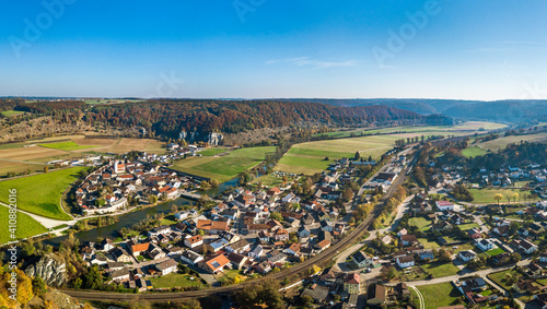 Luftaufnahme von Dollnstein im Naturpark Altmühltal photo