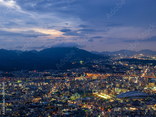北九州小文字山から小倉市の夜景を一望する © mame
