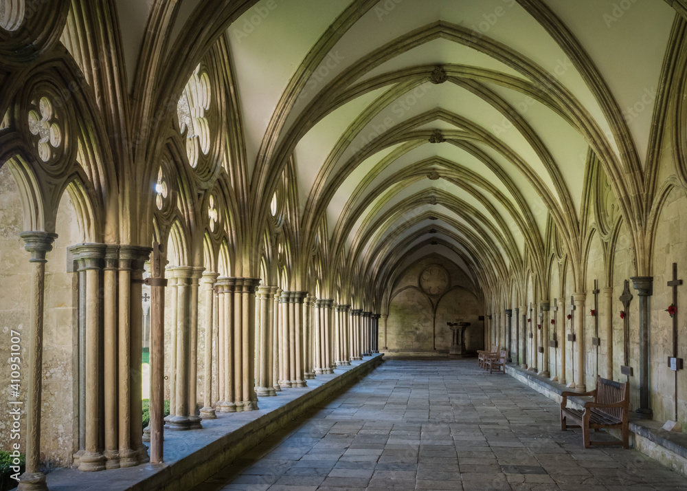 Obraz premium Salisbury Cathedral Cloisters