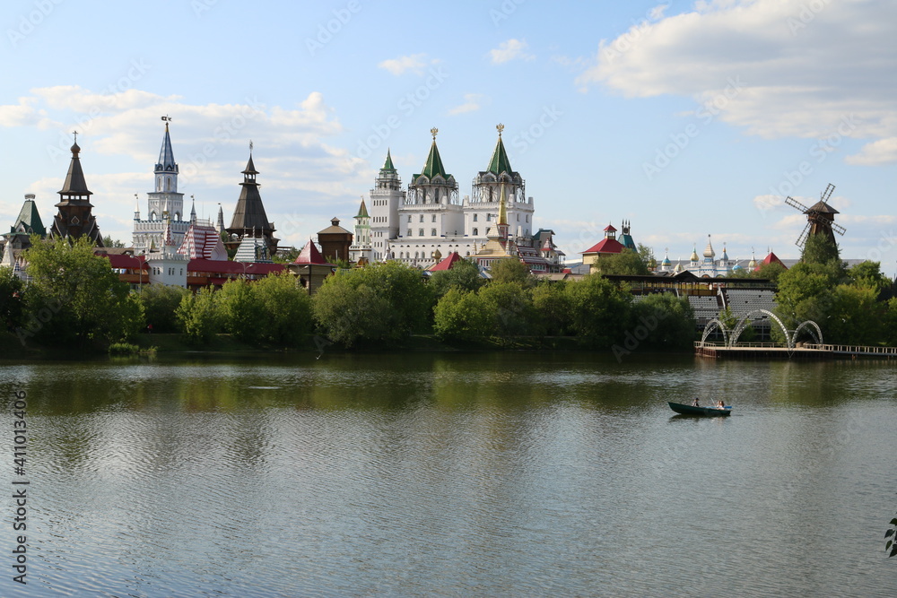 izmailovsky kremlin moscow russia